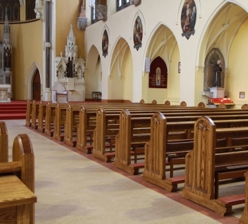 Kneelers for Church Pews: A Detailed Exploration sidebar image